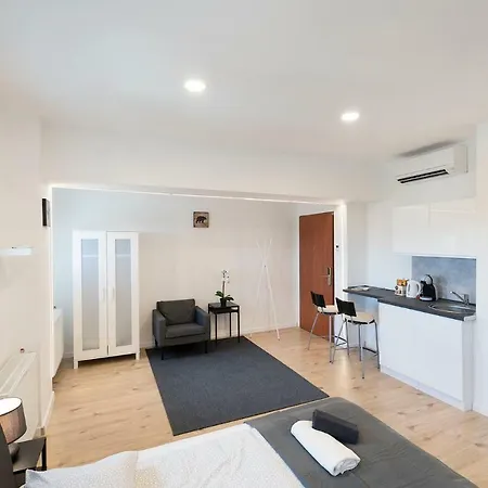 Apartment Of Madach Budapest